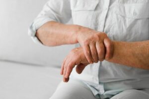 Teva and Alvotech launch SIMLANDI in US for arthritis