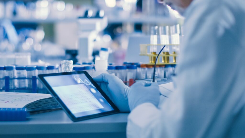 Waiv operates an international data network, connecting academic institutions, hospitals. Credit: Gorodenkoff / Shutterstock.com.